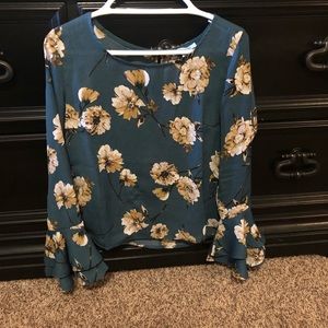 Blue floral bell sleeve blouse